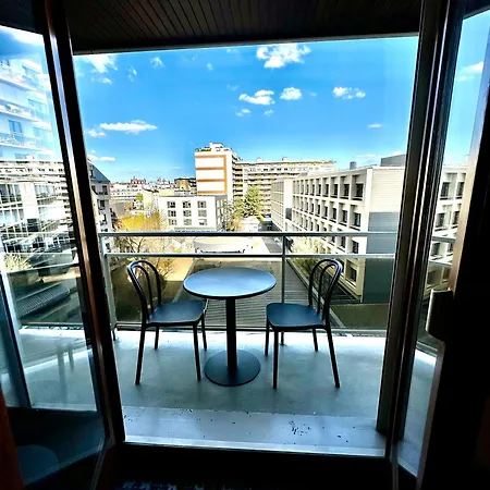 Charming Parisian In The 15th Arrondissement * パリ