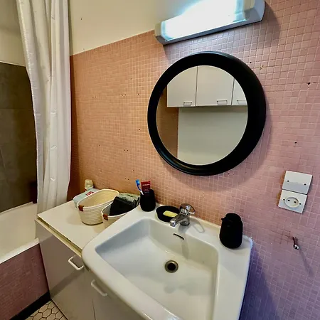 Apartament Charming Parisian In The 15th Arrondissement Paryż